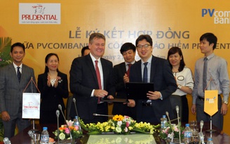 PVcomBank ký kết hợp đồng đại lý bảo hiểm với Prudential Việt Nam