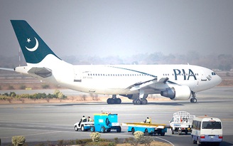 Pakistan tư nhân hóa hãng hàng không quốc gia
