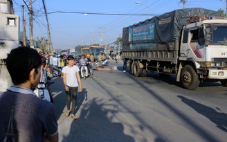 Nữ sinh tử vong dưới bánh xe tải khi đang đến trường
