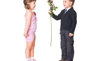 Tại sao lúc nhỏ cao mà lớn lên lại thấp?