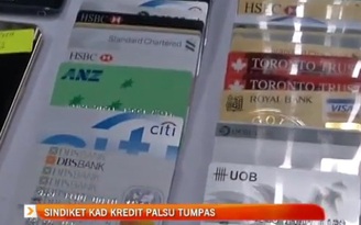 Malaysia phá băng lừa đảo thẻ tín dụng