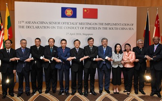 Trung Quốc dọa ASEAN về vụ kiện Biển Đông