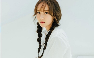 Jessica bất ngờ hoãn họp fan tại Việt Nam