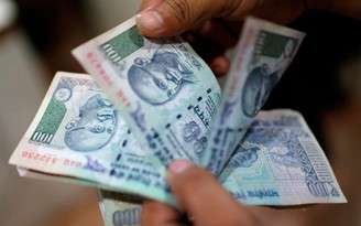 Mỹ bổ sung Ấn Độ vào danh sách theo dõi tiền tệ