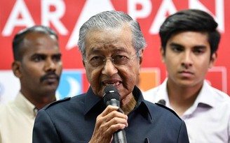 Thủ tướng Malaysia quyết điều tra người tiền nhiệm