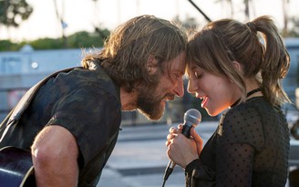 'A Star Is Born' của Bradley Copper và Lady Gaga công chiếu tại LHP Venice