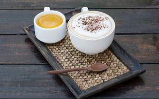 Uống viên kẽm kết hợp với ăn sô cô la, uống cà phê giúp trẻ lâu