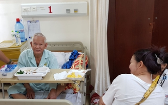 'Nghề' hướng dẫn bệnh nhân ngoại