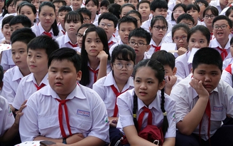Đừng để ngành giáo dục như... chiếc kiềng một chân!