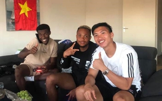 Hà Nội và Heerenveen chốt tương lai Văn Hậu trước 15.7
