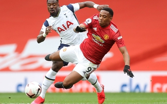 Vì sao Premier League có nhiều trận đấu 'điên rồ'?