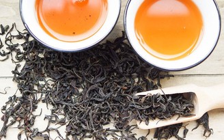 Trà xanh và trà đen: Loại nào tốt cho sức khỏe hơn?