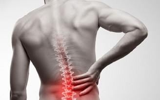 Nếu bạn còn trẻ mà thường đau lưng, coi chừng mắc bệnh này!