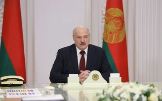 EU áp biện pháp trừng phạt Tổng thống Belarus: Lời tuyên chiến kép