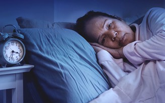 Ngủ quá ít làm tăng nguy cơ sa sút trí tuệ