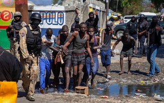 Vượt ngục đẫm máu ở Haiti