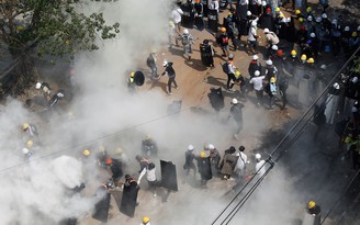 Sức ép bủa vây chính quyền quân sự Myanmar