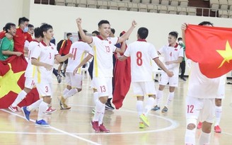 Futsal Việt Nam làm gì để gây sốc tiếp ở World Cup ?