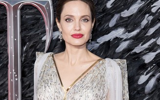 Angelina Jolie chia sẻ về trẻ em và phụ nữ Afghanistan