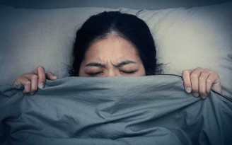 3 thói quen ngủ không tốt có thể dẫn đến tăng cân