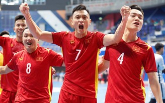 Futsal Việt Nam tự quyết cơ hội vào tứ kết