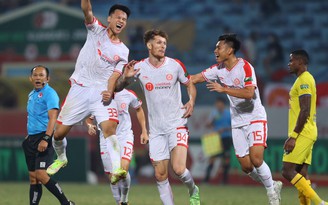 V-League 2022: Tốp đầu bám đuổi, chờ CLB Hà Nội sẩy chân