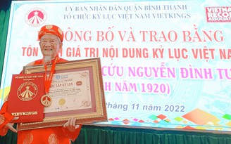 Nhà nghiên cứu Nguyễn Đình Tư được tôn vinh Giá trị nội dung Kỷ lục Việt Nam