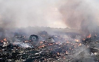 Rò rỉ clip của quân ly khai Ukraine quay hiện trường máy bay MH17