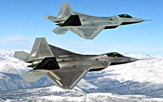 Mỹ điều 4 tiêm kích tàng hình F-22 đến Đức