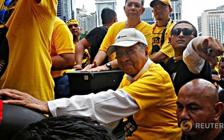 Cựu thủ tướng Malaysia có thể bị bắt vì kêu gọi lật đổ chính phủ