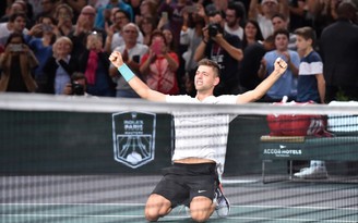 Krajinovic tạo cú sốc tại giải Paris Masters 2017