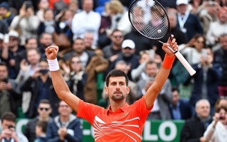 Djokovic chật vật vượt qua vòng 2 giải đất nện Monte Carlo 2019