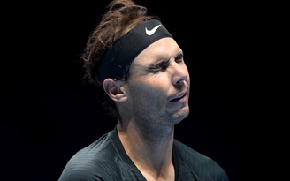Nadal bất ngờ bại trận trước Thiem tại ATP Finals
