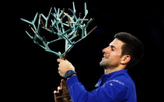 Vô địch Paris Masters, Djokovic tiếp tục tạo ra những kỷ lục