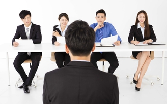 Đối phó với câu hỏi phỏng vấn 'khó đỡ'