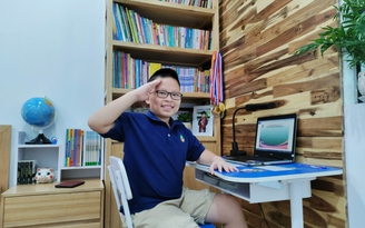 Cậu bé lớp 7 tự nộp hồ sơ và được ĐH Quốc gia Singapore cấp học bổng