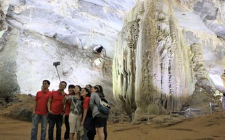 Hàng loạt các hang động nổi tiếng Việt Nam tạm dừng đón khách tham quan