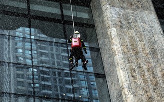 [CHÙM ẢNH] Diễn tập chữa cháy, cứu hộ tại tòa nhà Landmark 81