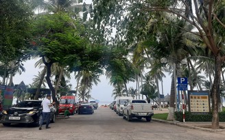 Chủ tịch TP.Nha Trang yêu cầu giải trình vụ 'nhiều bãi xe công viên biển vẫn hoạt động khi đã hết hợp đồng'
