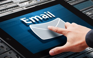 Có nên thường xuyên kiểm tra email ngoài giờ làm việc?