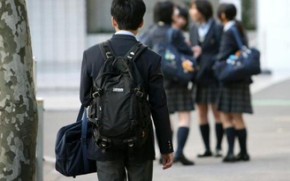 Học sinh Fukushima bị bắt nạt khi đến học ở nơi khác