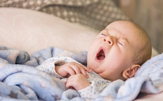 Từ mới sinh cho đến trưởng thành, mỗi ngày cần ngủ bao nhiêu giờ?