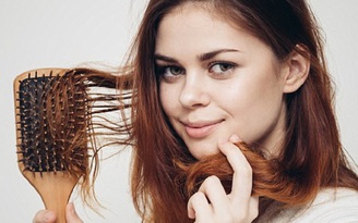 4 thói quen làm hư tóc khiến bạn bất ngờ