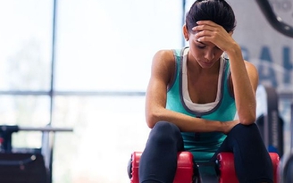 Cảm thấy lười tập gym vì chán, làm sao để vượt qua?