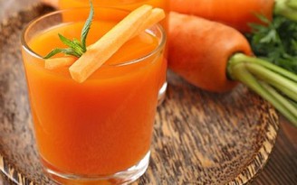 Có nên uống nước ép cà rốt mỗi ngày không?