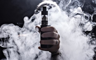 Chuyên gia cảnh báo bệnh phổi bỏng ngô nguy hiểm do thuốc lá điện tử