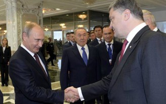 Ukraine nối lại đàm phán hòa bình với phe ly khai