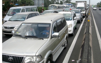 Cao tốc kẹt xe