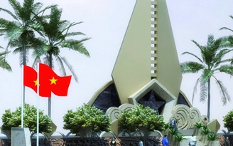 Những người hùng tiếp tế đảo Cồn Cỏ