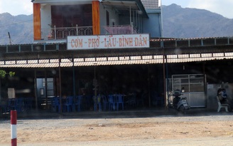 Vụ Công nhân bị đốt lán trại vì không ăn cơm quán?: Thêm doanh nghiệp tố cáo